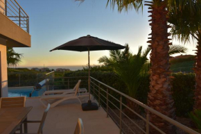Exclusieve Villa met zeezicht en privézwembad in Atalaia 'Villa Salvatore'